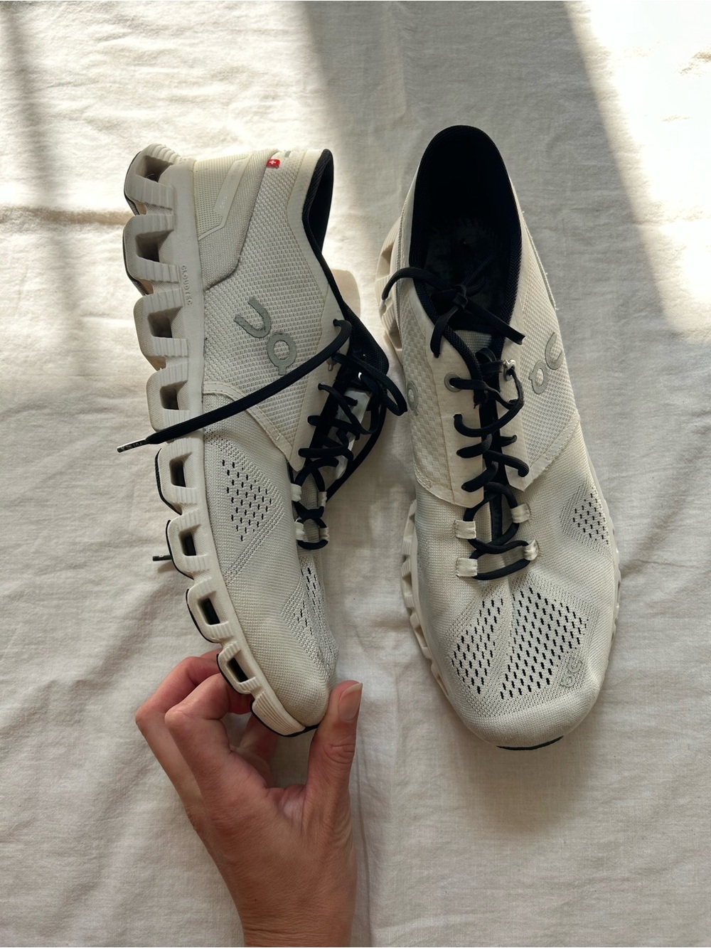 On Running Cream/Black Men's Athletic Running Shoes